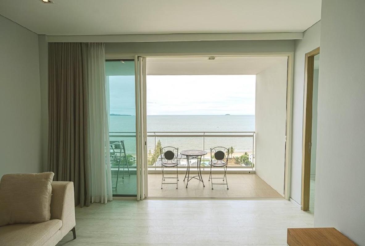 Veranda Residences Pattaya By Phung Jomtien Beach Buitenkant foto