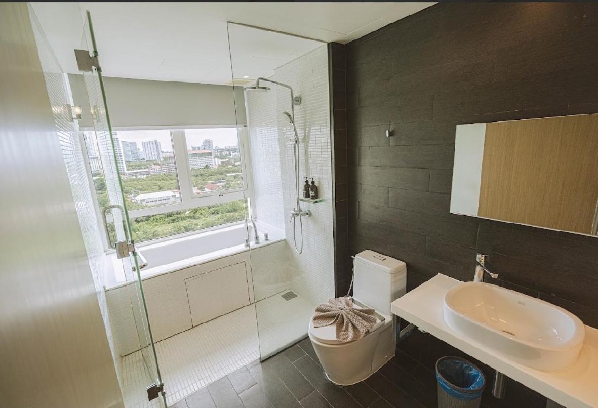 Veranda Residences Pattaya By Phung Jomtien Beach Buitenkant foto